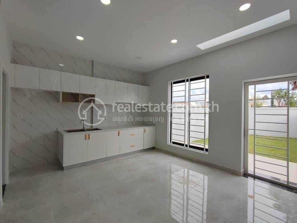3 Bedrooms Вилла Для Продажи for $105,000