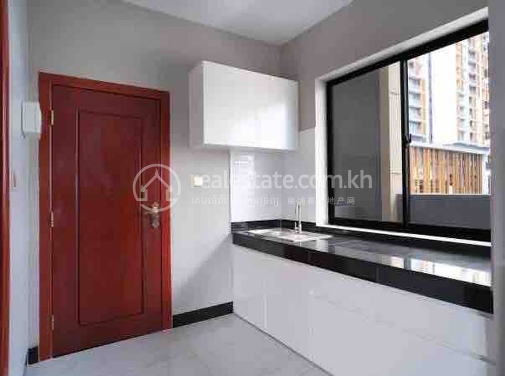 7 Makara Serviced Apartment For Rent in 7 Makara