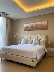 Apartment For Rent in Chamkarmon $1,900