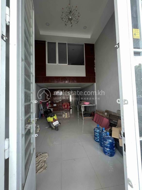 Flat House Na sprzedaż w Dangkao $70,000