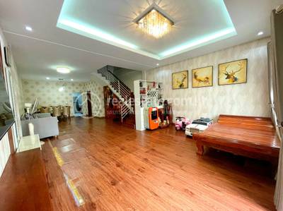 លេខ 4 27, ស្ទឹងមានជ័យ៣, មានជ័យ, ភ្នំពេញ