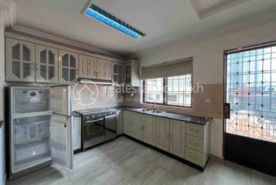BKK 2, Chamkarmon, พนมเปญ