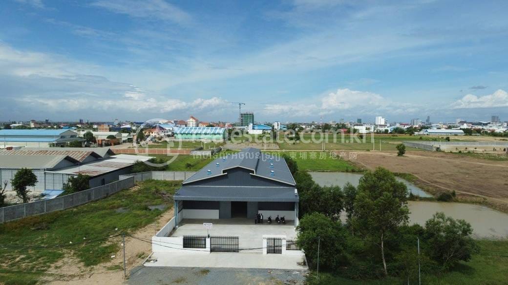 ឃ្លាំង តម្លៃ $3,000