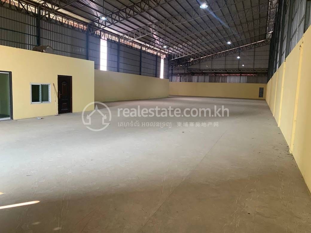 $4,500 Warehouse