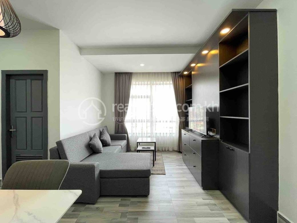 Apartment For Rent with 1 Parking Space