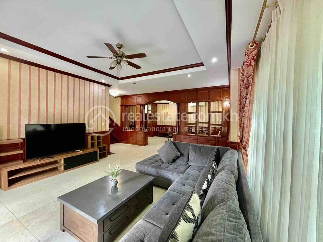 Chamkarmon别墅出租，价格$3,500