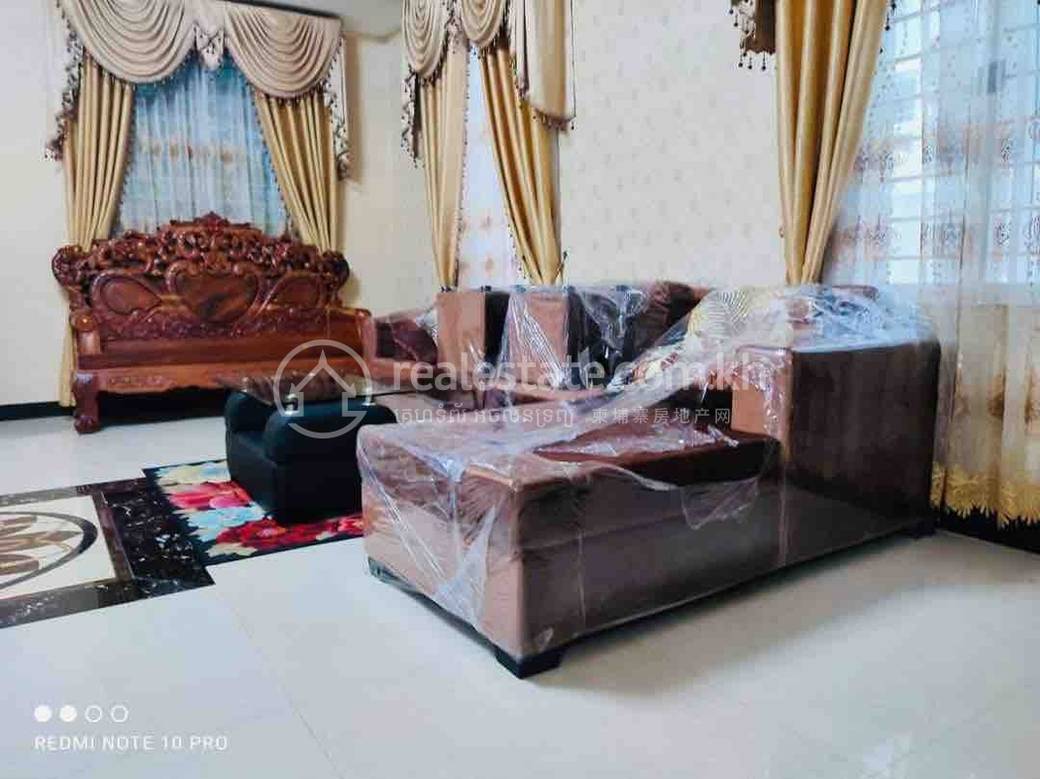 Vila K pronájmu in Phnom Penh Thmey, Sen Sok, Phnom Penh