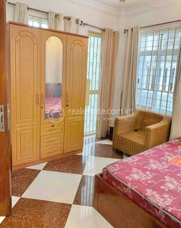 อพาร์ทเม้นท์ สำหรับเช่า ใน Toul Kork $300