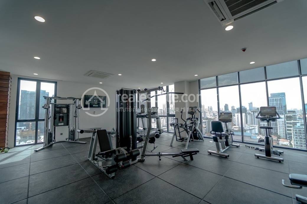 SOPHEA SUITES | 4 Bedrooms Apartmán se službami K pronájmu for $9,500