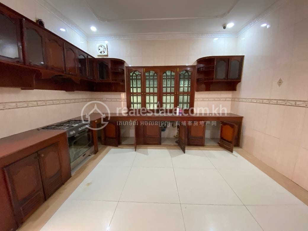 Furnished Villa For Rent