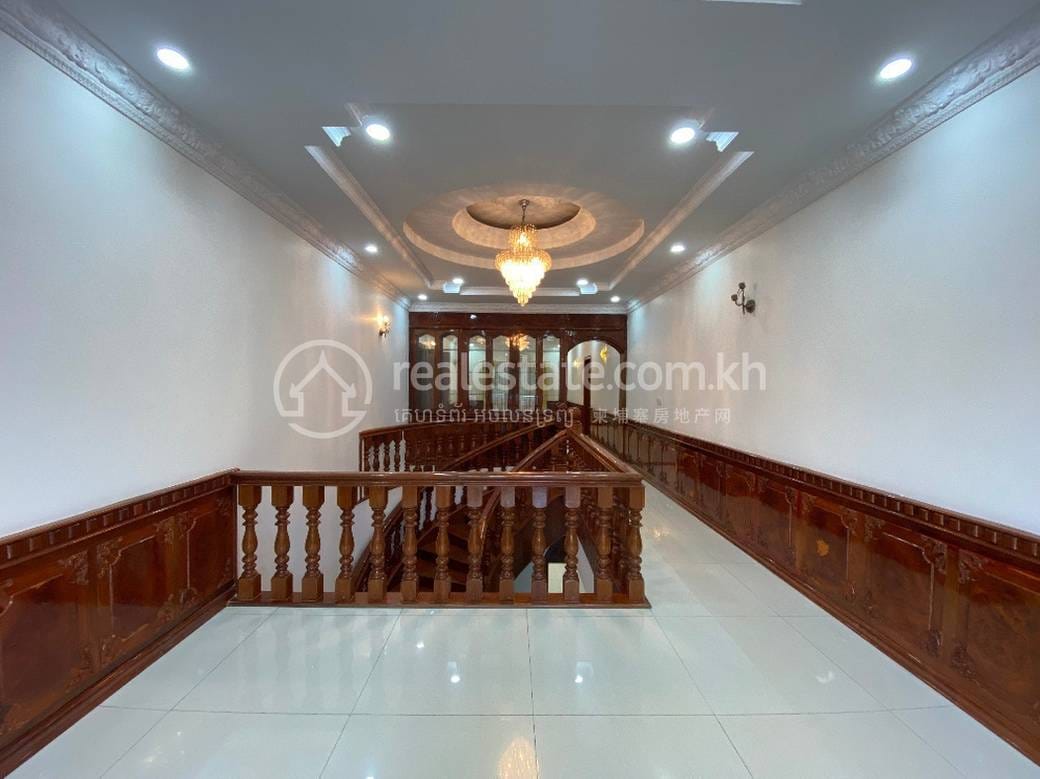 Villa For Rent in BKK 1, Boeng Keng Kang, Phnom Penh