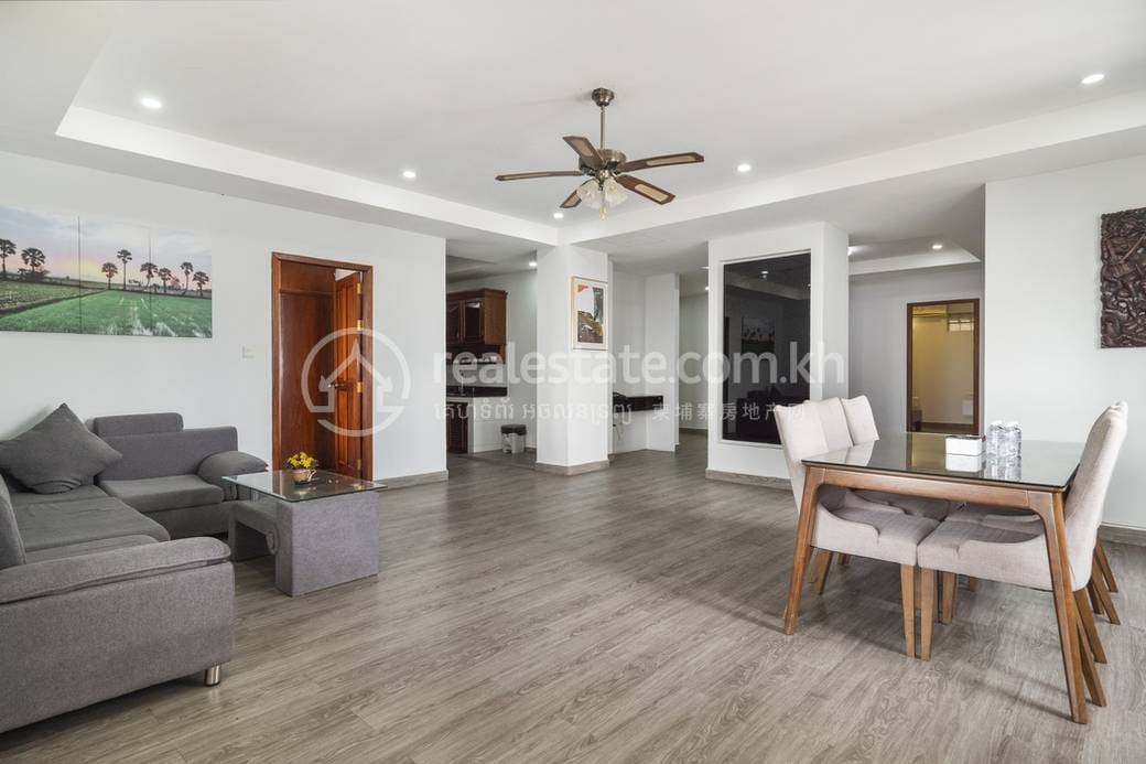Mekong View Tower 1 | $1,800 서비스드 아파트