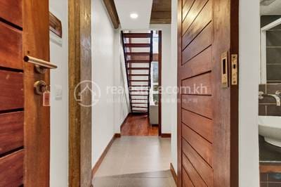 Lasouta Apartment | $600 서비스드 아파트