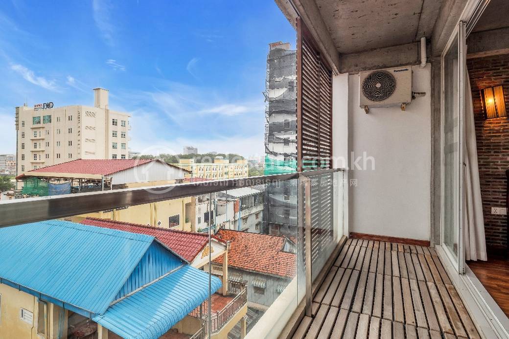 Lasouta Apartment | Appartement avec services À louer à Toul Kork $400