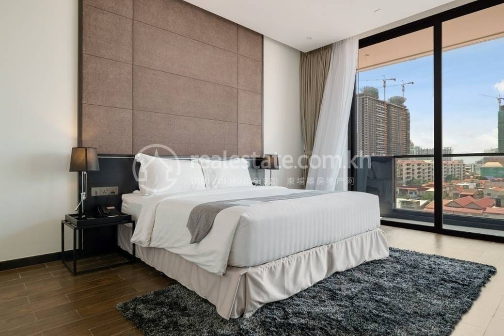 Luxcity Hotel & Apartment | Apartmán se službami K pronájmu in 7 Makara $1,600