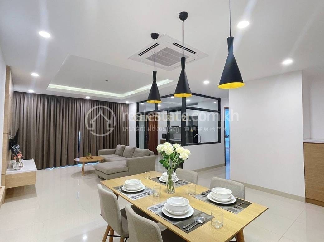 Apartment For Rent in Tonle Bassac, Chamkarmon, Phnom Penh