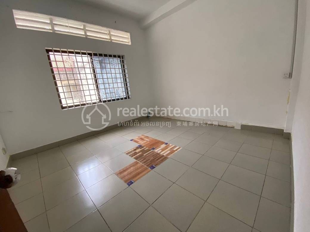 Boeng Reang Shophouse Na prodej in Boeng Reang