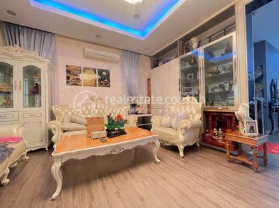 Russey Keo วิลล่าแฝด สำหรับขาย ใน Chrang Chamres I Russey Keo $295,000