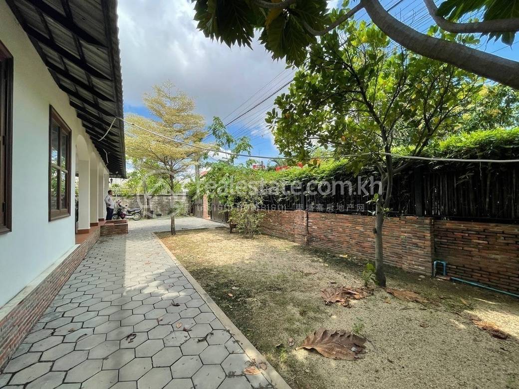 Phnom Penh Thmey Villa For Rent in Phnom Penh Thmey