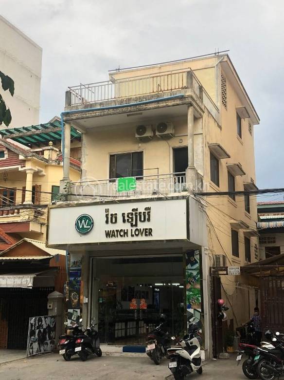 Daun Penh排屋出售，价格$550,000