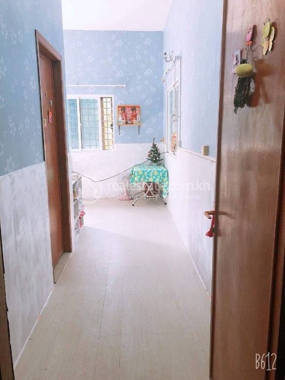 3卧室排屋出售，价格$550,000