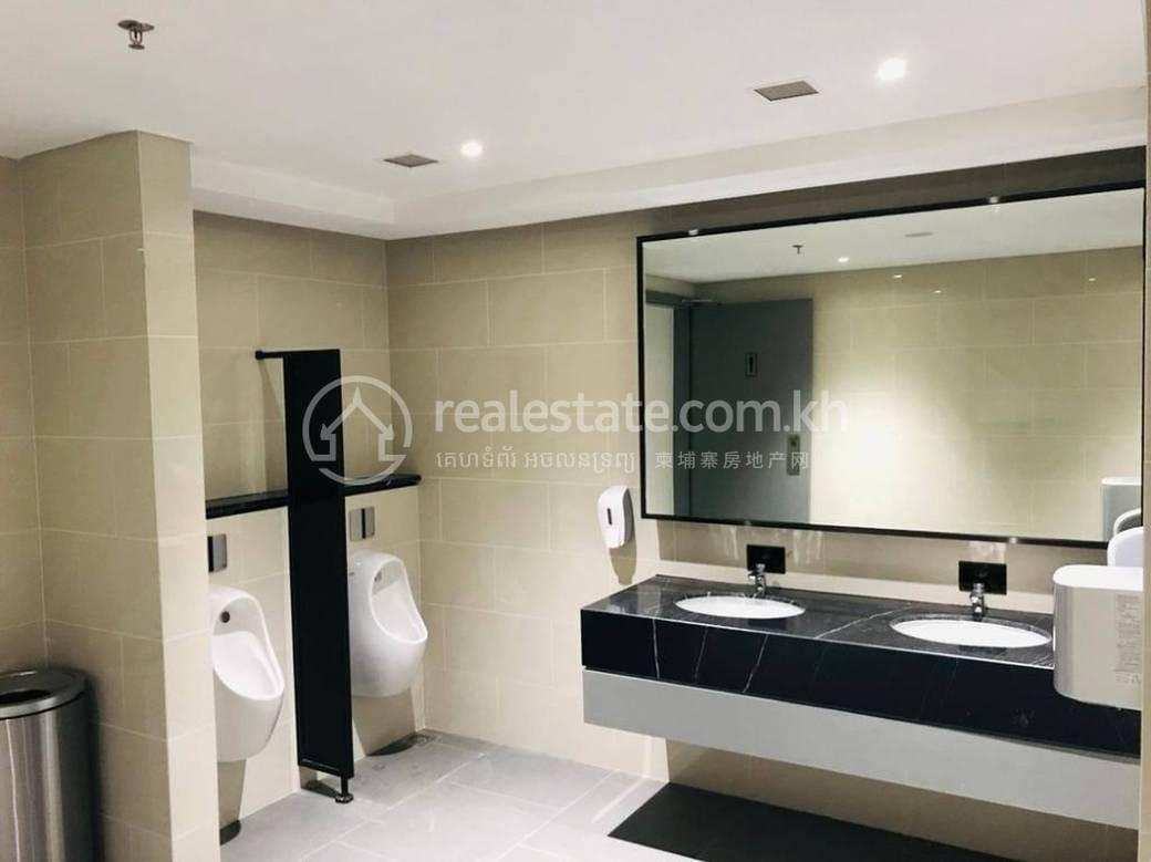 Chamkarmon Offices For Sale in Tonle Bassac Chamkarmon $2,000