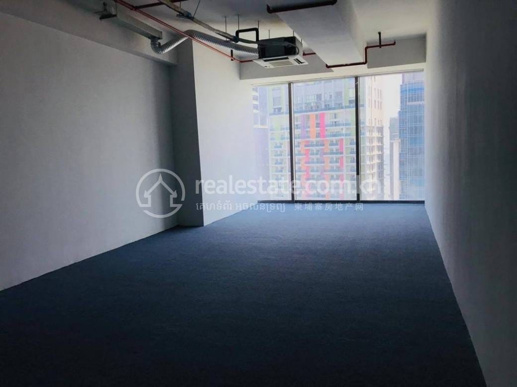 Chamkarmon Offices For Sale in Chamkarmon