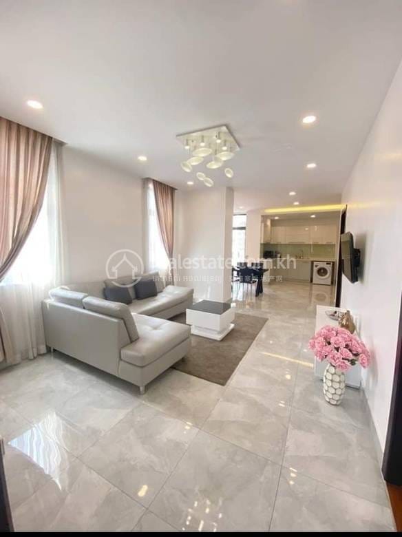 Daun Penh Apartmán se službami K pronájmu in Wat Phnom Daun Penh $900