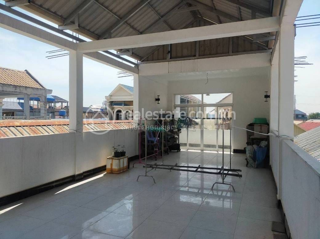 $120,000 Flat House