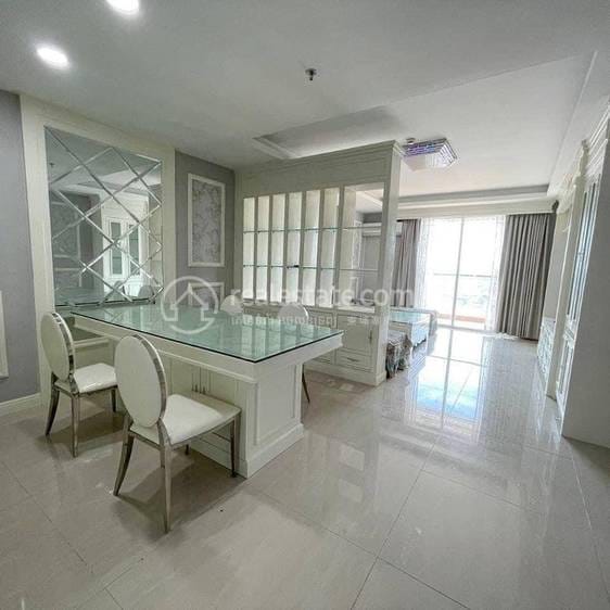 7 Makara Appartement À louer à 7 Makara