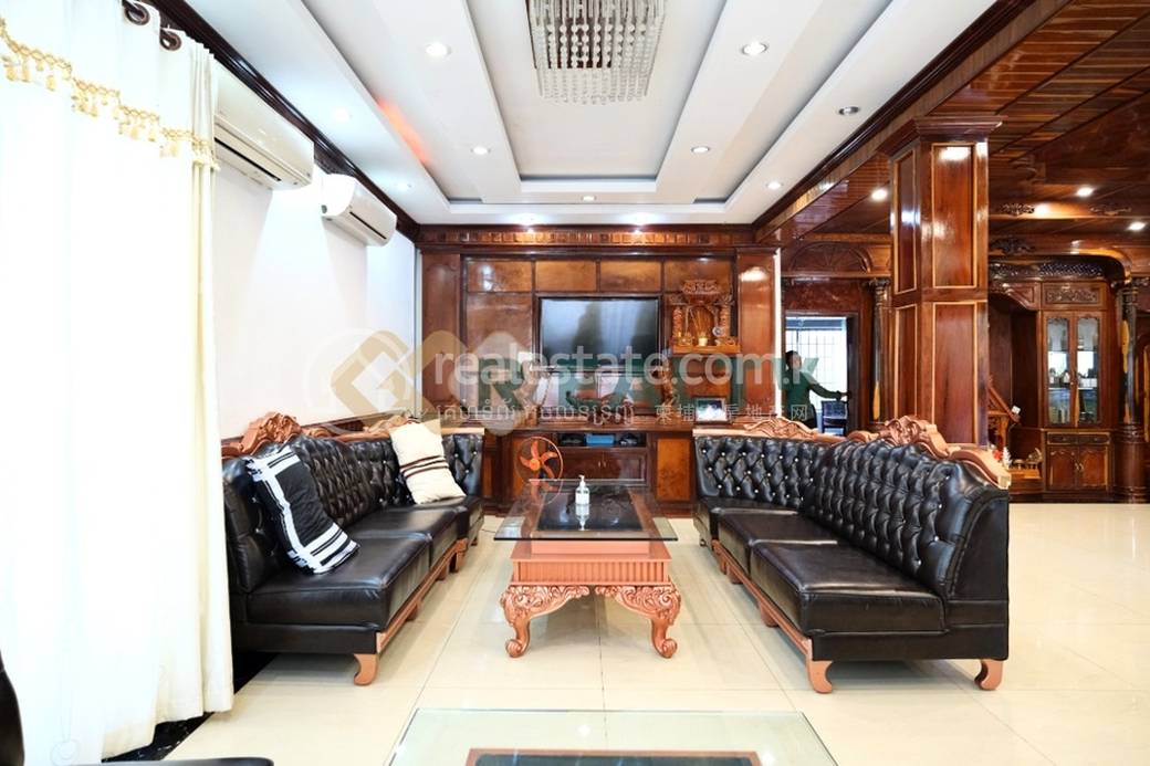 Vila K pronájmu in Boeung Kak 1, Toul Kork, Phnom Penh