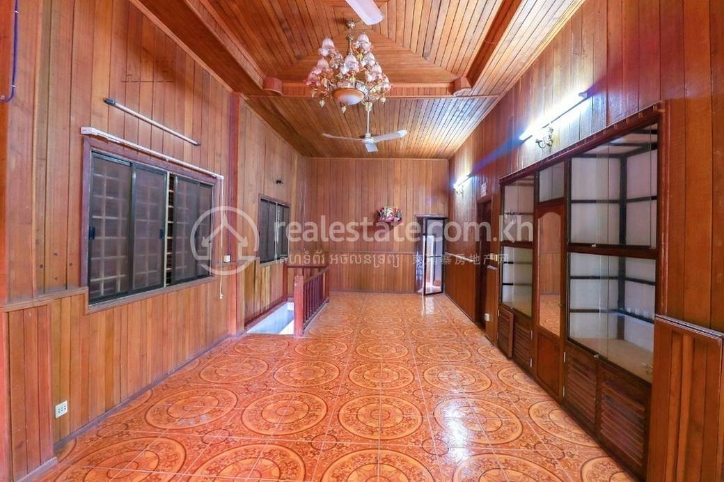 House and lot សំរាប់ជួល នៅSiem Reap តម្លៃ $600