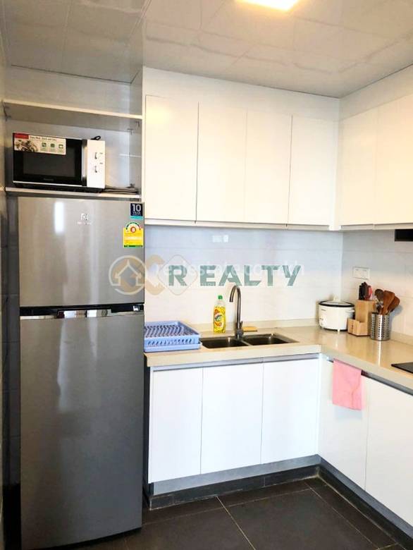 Condo For Rent in Chamkarmon $1,200