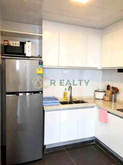 Condo For Rent in Chamkarmon $1,200