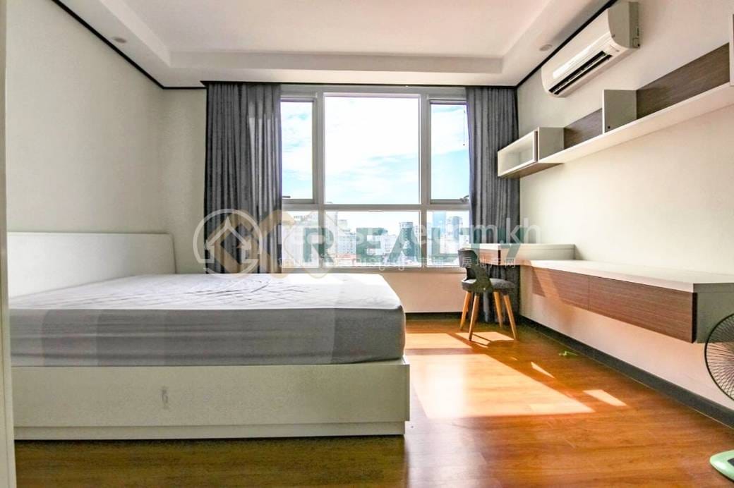 De Castle Royal Condominium | Boeng Keng Kang公寓出租，价格$2,500