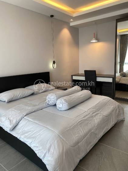 Apartment For Rent in Wat Phnom, Daun Penh, Phnom Penh