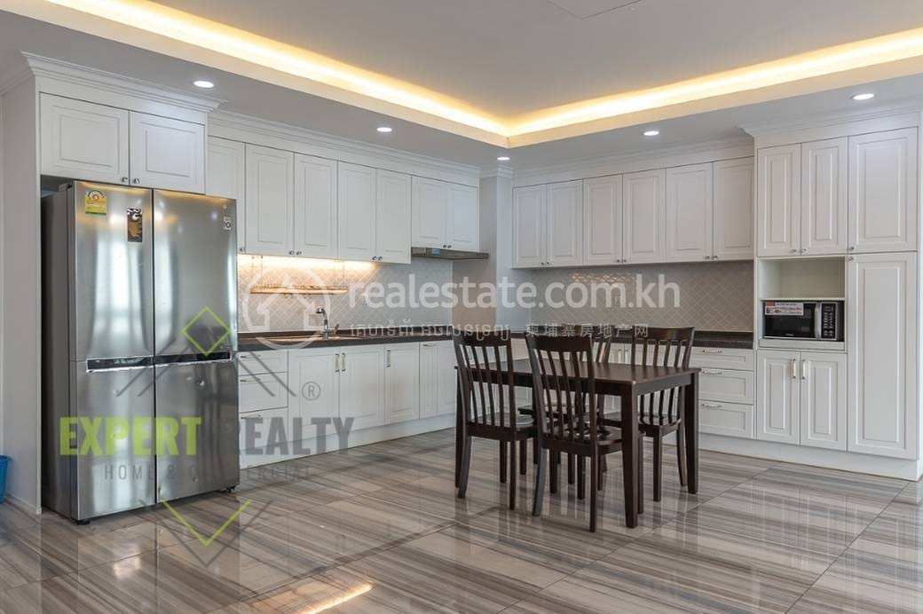 Boeng Keng Kang Serviced Apartment For Rent in Boeng Keng Kang