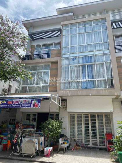ផ្ទះលក់ដូរ For Sale & Rent នៅChbar Ampov តម្លៃ $260,000