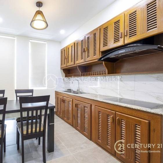 Chamkarmon Apartment For Rent in Chamkarmon