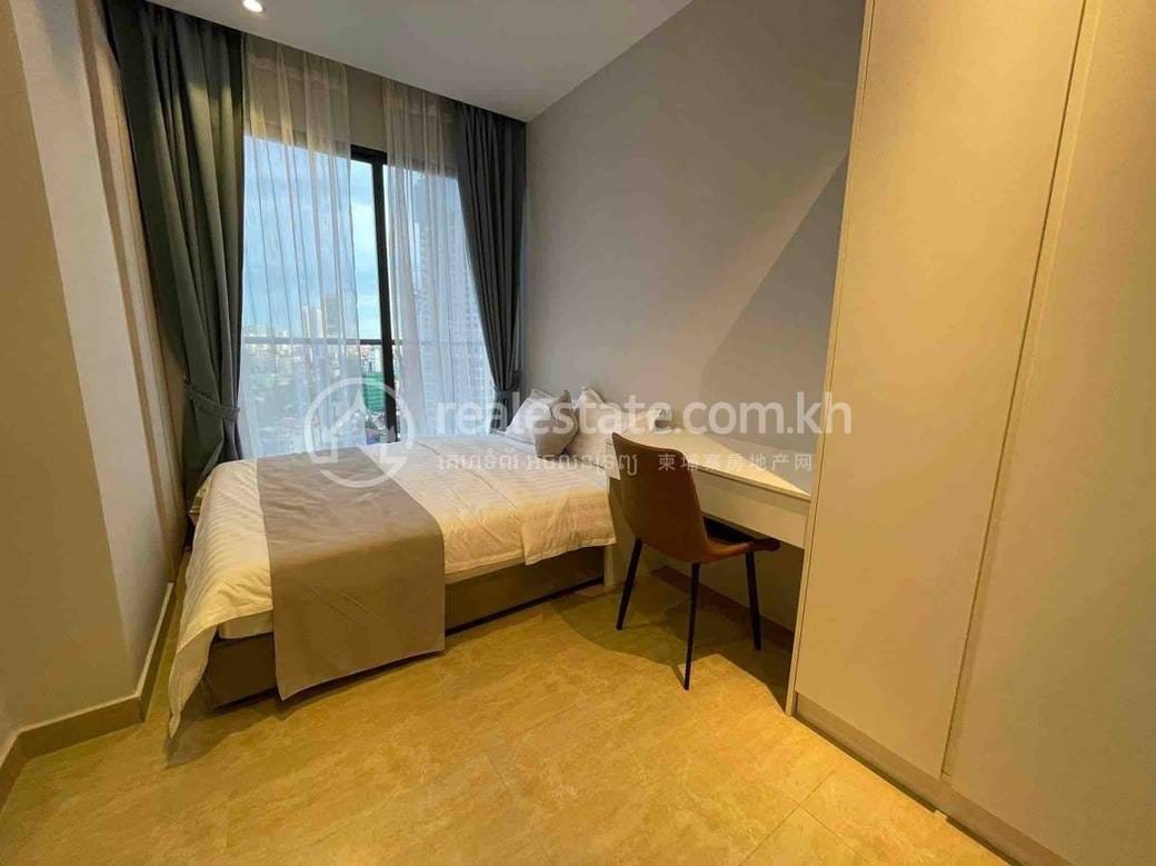 Apartment For Rent with 1 Parking Space