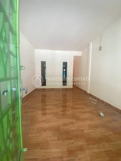 Shophouse K pronájmu in Toul Kork $1,300
