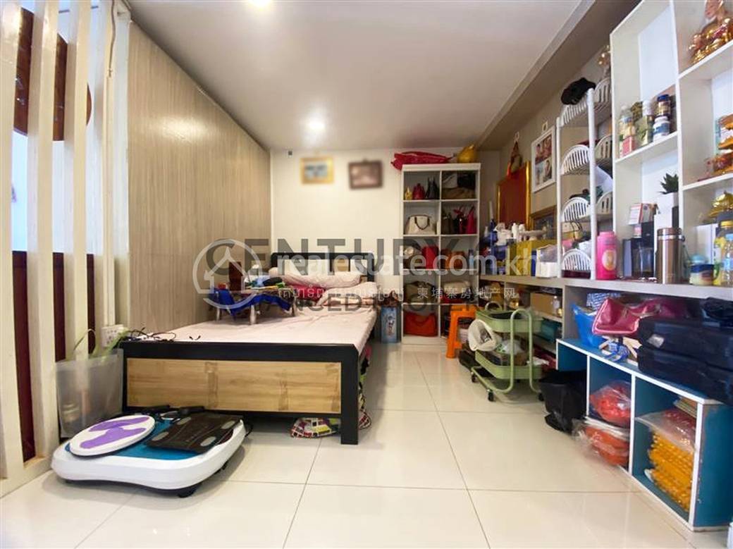 Kamboul店屋出售，位于Kamboul