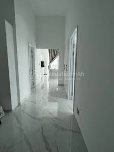 Apartmán K pronájmu in Boeng Keng Kang $3,800
