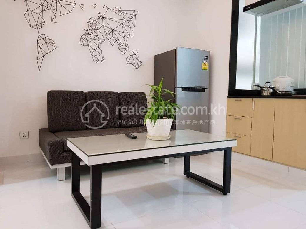 Chamkarmon Condo For Rent in Chamkarmon