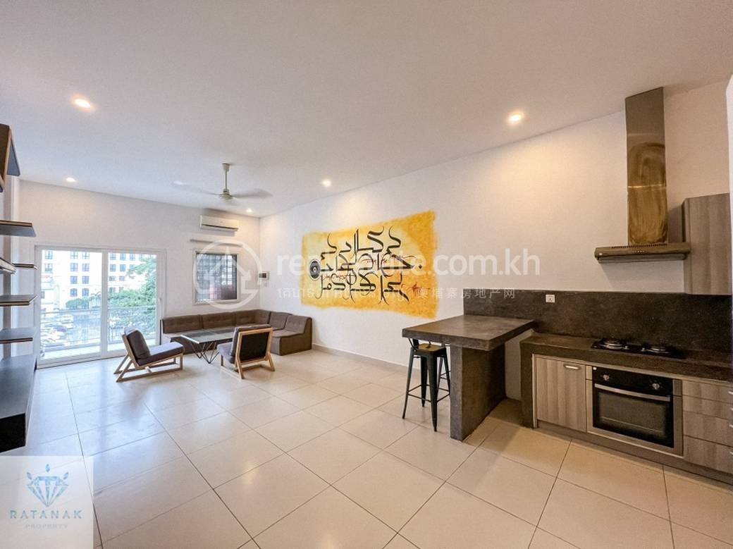Apartment For Rent in Phsar Thmei III, Daun Penh, Phnom Penh