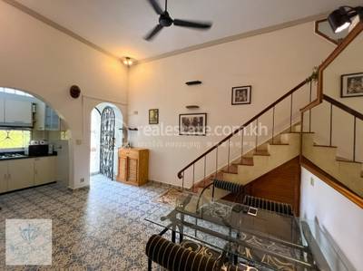 Apartment For Rent in Phsar Thmei III, Daun Penh, Phnom Penh