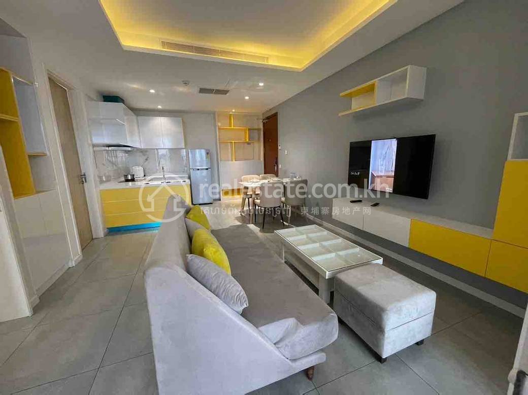 $1,600 Condo