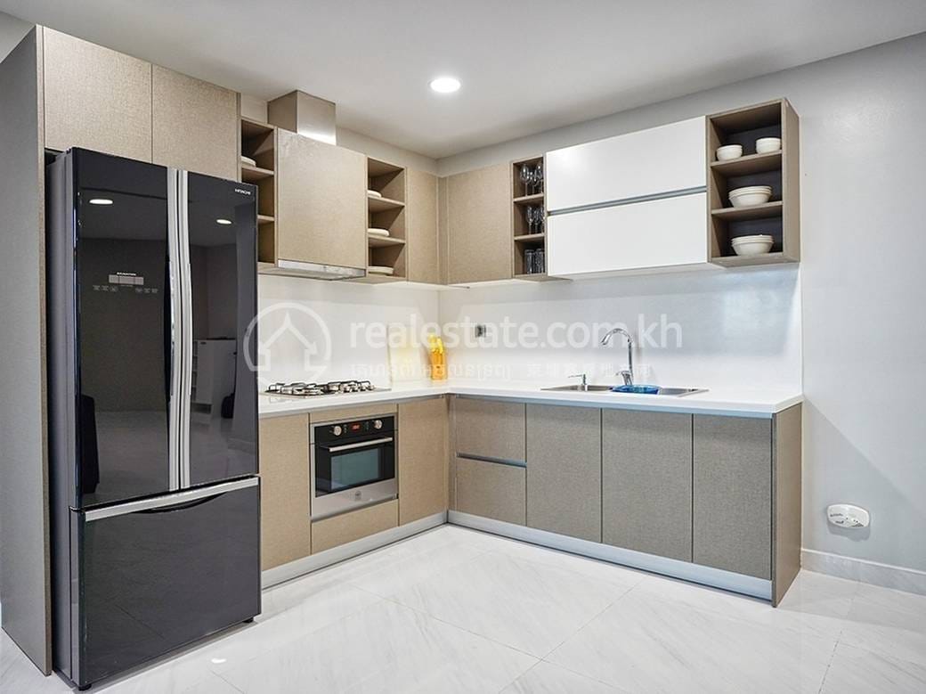 Urban Palace | Apartmán se službami K pronájmu in Boeng Keng Kang $1,750