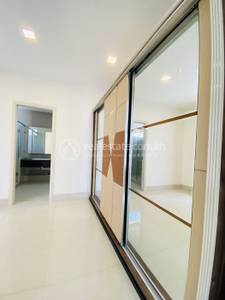 一号路 25, និរោធ, ច្បារអំពៅ, ភ្នំពេញ