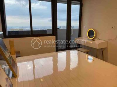 Condo For Rent with 1 Parking Space